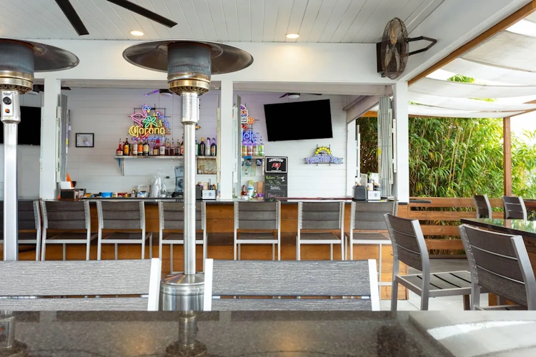 Paddletail Lodge bar.webp
