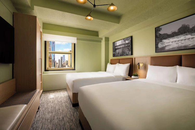Row NYC Hotel kamer.webp