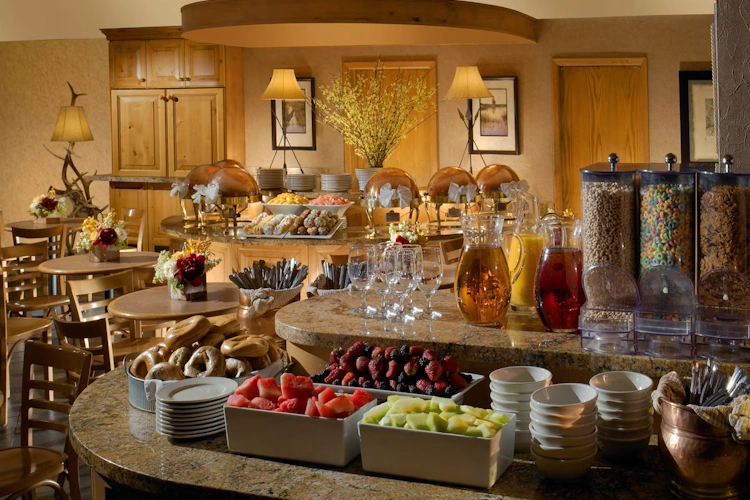 The Lodge at Jackson Hole ontbijt.webp