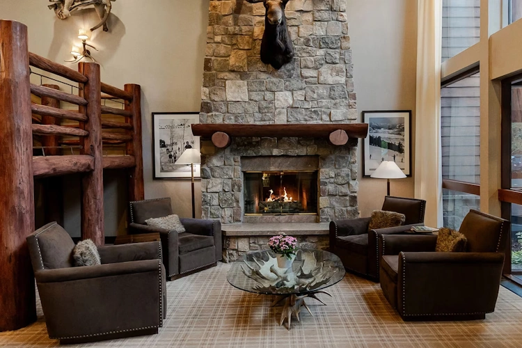 The Lodge at Jackson Hole lounge.webp