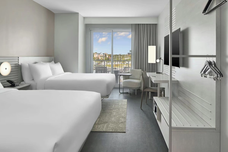 AC Hotel St. Augustine Downtown kamer.webp
