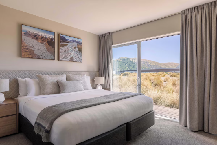 Peppers Bluewater Resort Lake Tekapo - 003.webp