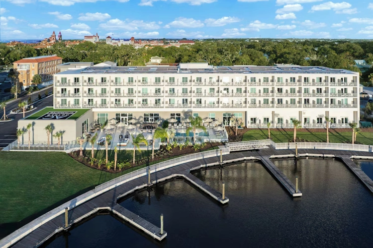 AC Hotel St. Augustine Downtown buitenkant.webp