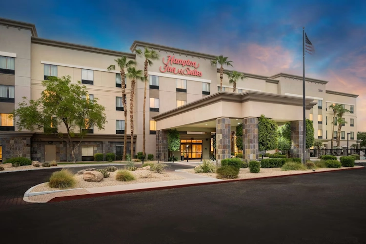 Hampton Inn and Suites North Phoenix Happy Valley buitenkant.webp