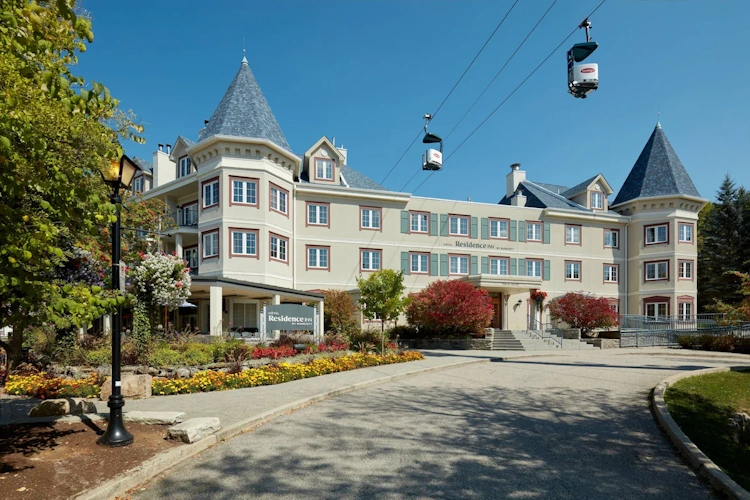 Marriott Residence Inn Tremblant voorkant.webp